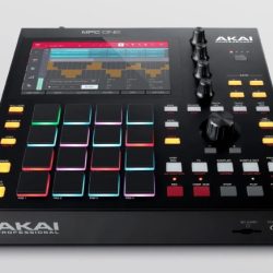 Mpc akai unveiled store4dj anschlüsse rückseite across amazona